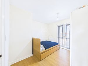 Photo 5- click for photo gallery